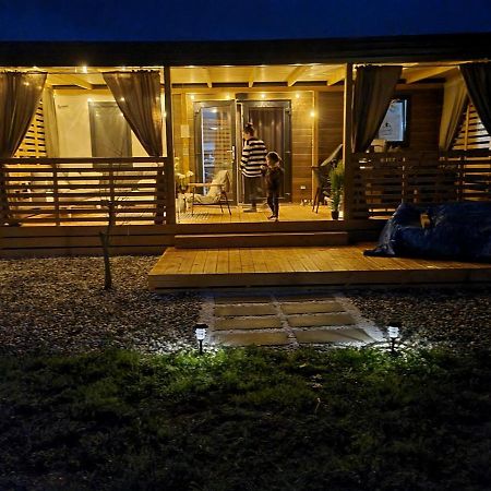 Mobilehome Elena Premium With Pool, Istria Banjole Exterior foto