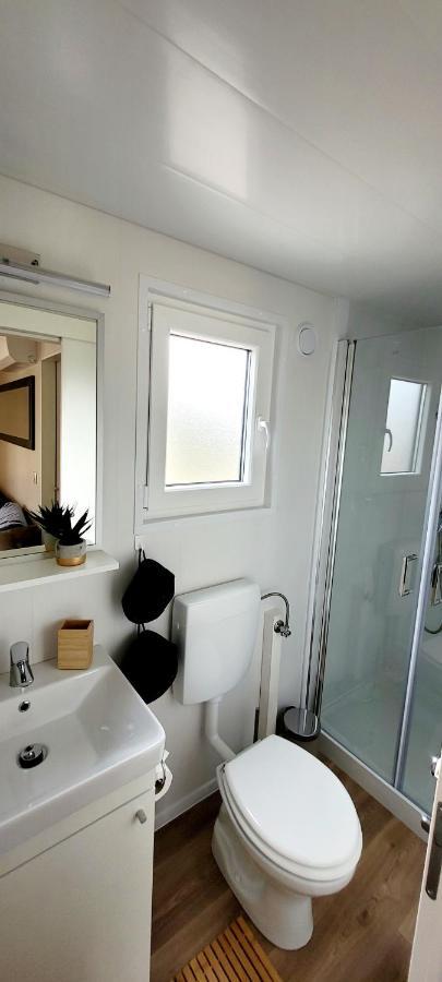 Mobilehome Elena Premium With Pool, Istria Banjole Exterior foto