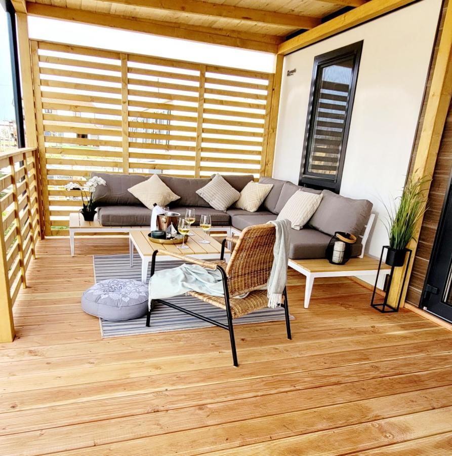 Mobilehome Elena Premium With Pool, Istria Banjole Exterior foto