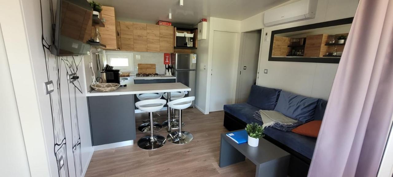 Mobilehome Elena Premium With Pool, Istria Banjole Exterior foto
