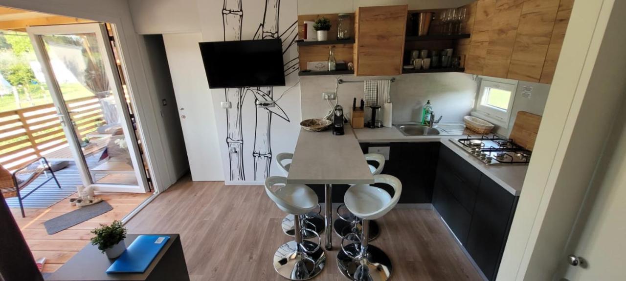 Mobilehome Elena Premium With Pool, Istria Banjole Exterior foto